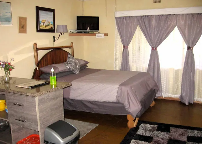 The Shoe Guest House